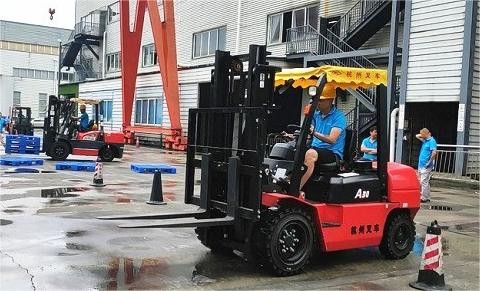 红河金平叉车职业培训,学叉车驾驶,免费试学