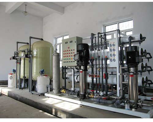 专业研发生产饮料设备、罐头设备、水设备