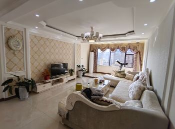 万象城市领地丨4室2厅二手房出售,报价:62万元