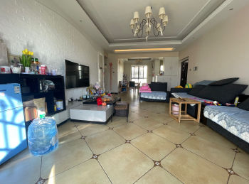 【红河】 盛世临安三期,4室2厅二手房出售,报价:59.8万元