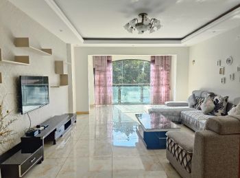 南湖花园丨3室2厅二手房出售,报价:76.6万元