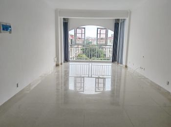 红河凤凰雅苑,2室2厅二手房出售,报价:43.8万元