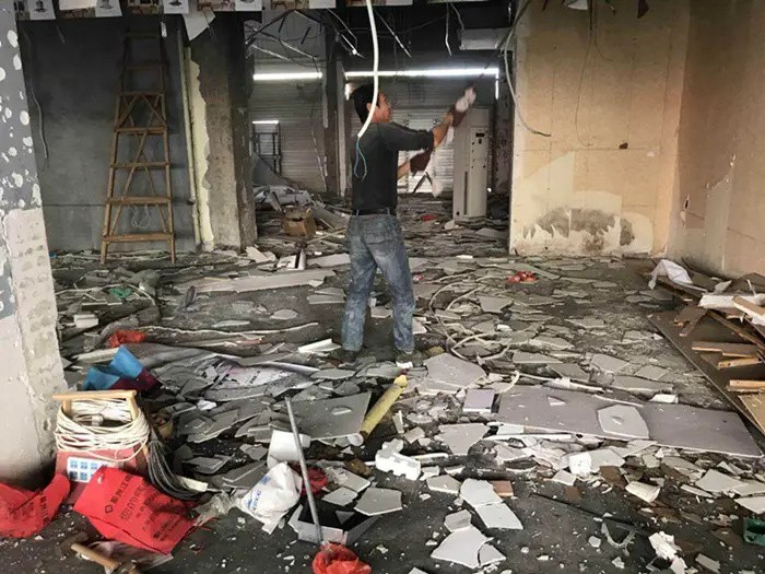 建水装修垃圾清运工程公司电话,渣土清理