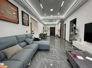 红河蒙自缙颐听蓝半山丨2室2厅二手房出售(49.8万元)