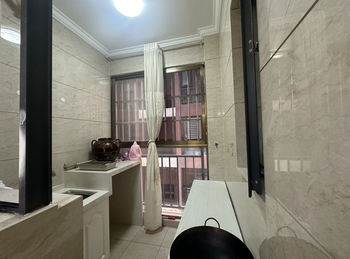 红河蒙自花样年华丨3室2厅二手房出售(56万元)