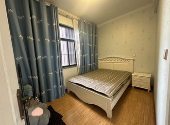 红河蒙自花样年华丨3室2厅二手房出售(56万元) 红河蒙自花样年华丨3室2厅二手房出售(56万元)