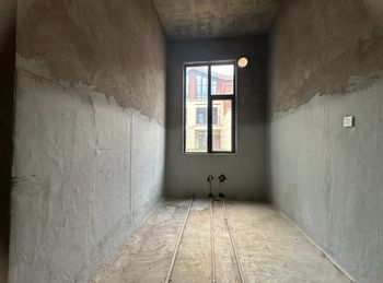 开远凤凰谷公园里,4室3厅二手房出售(136.6万元) 开远凤凰谷公园里,4室3厅二手房出售(136.6万元)