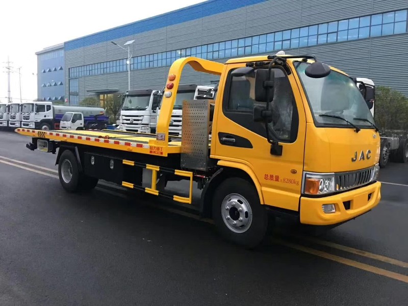 红河道路救援-红河应急拖车救援24小时服务热线 电瓶修复更换