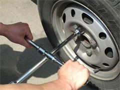 红河汽车维修保养-红河汽车维修保养服务佳 红河四轮定位价格低