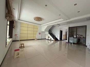 蒙自红锦园，3室2厅二手房出售,报价：146.6万元