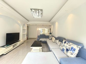 红河蒙自鼎基铭园 3室2厅房子出租(整租)，租金每月1500元