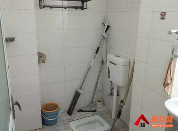 蒙自春熙苑，2室2厅房子出租(整租)，租金每月900元