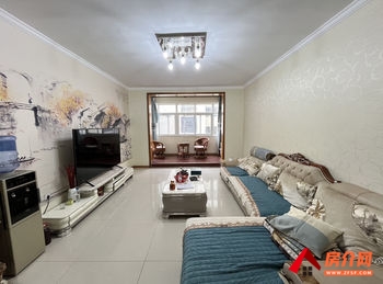 蒙自森林公寓，3室2厅二手房出售,报价：48.6万元