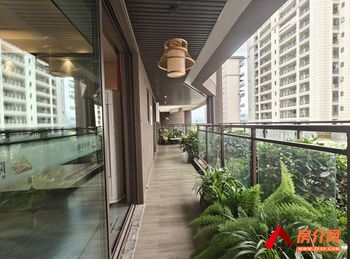 阳光公园首府小区房屋出售,蒙自阳光公园首府,4室2厅,报价:53万元