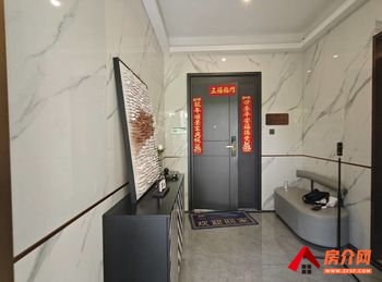 蒙自滇南国际，3室2厅二手房出售,报价：56.8万元