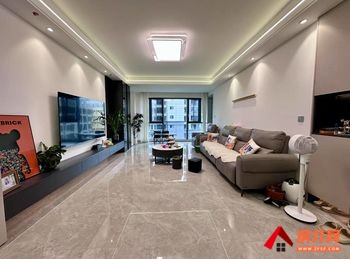 （美景和府小区二手房）蒙自美景和府，4室2厅二手房出售,78.6万元