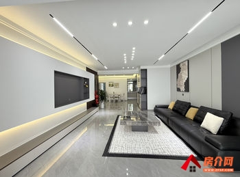 南湖花园小区二手房丨蒙自南湖花园，4室2厅二手房出售,76.6万元