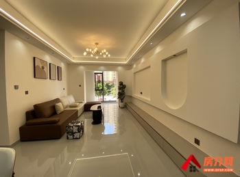 红河建水太和临安 4室2厅二手房出售,报价:59.8万元 红河建水太和临安 4室2厅二手房出售,报价:59.8万元