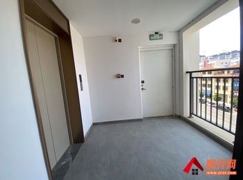 建水建水海棠城,4室2厅二手房出售,报价:83万元 建水建水海棠城,4室2厅二手房出售,报价:83万元