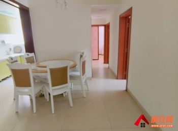 宝华豪庭小区房屋出售，个旧宝华豪庭，3室2厅，报价：43.6万元