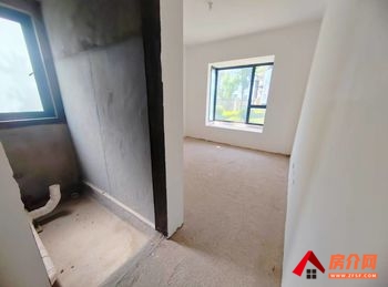 #湖泉湾3号(一期)小区二手房#弥勒湖泉湾3号(一期),5室3厅二手房,报价:98万元