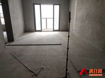 七彩滇南第壹城小区二手房丨「红河」蒙自七彩滇南第壹城,3室2厅二手房出售,58.6万元