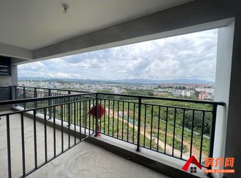 「红河」弥勒九熙府,4室2厅二手房出售,报价:69.8万元 「红河」弥勒九熙府,4室2厅二手房出售,报价:69.8万元