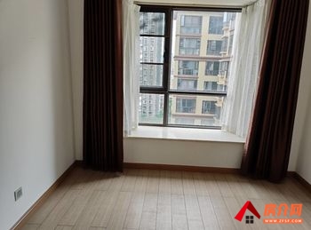 红河弥勒湖泉尚景 3室2厅二手房出售,报价:79.6万元 红河弥勒湖泉尚景 3室2厅二手房出售,报价:79.6万元