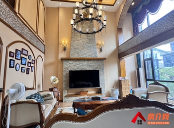 开远万丽花园,4室3厅二手房出售,报价:248万元