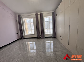 #凤湖庭院小区二手房#开远凤湖庭院,5室2厅别墅,报价:155万元 #凤湖庭院小区二手房#开远凤湖庭院,5室2厅别墅,报价:155万元