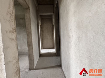 开远凤凰湖壹号,4室2厅二手房出售,报价:135万元 开远凤凰湖壹号,4室2厅二手房出售,报价:135万元