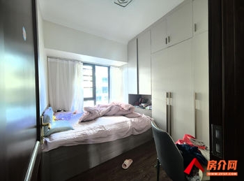 「红河」开远开远碧桂园,4室2厅二手房出售,报价:115万元 「红河」开远开远碧桂园,4室2厅二手房出售,报价:115万元