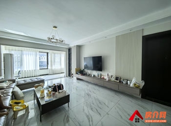 「红河」开远开远碧桂园,4室2厅二手房出售,报价:115万元 「红河」开远开远碧桂园,4室2厅二手房出售,报价:115万元