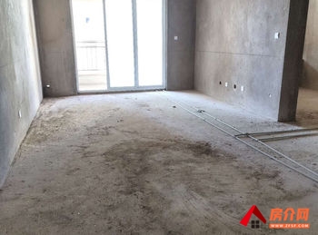 天立春天花园小区房屋出售，「红河」蒙自天立春天花园,4室2厅，报价：49.6万元