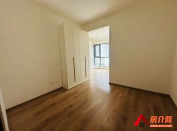 红河未来城天景小区房屋出售，红河弥勒红河未来城天景 2室2厅，报价：62.8万元