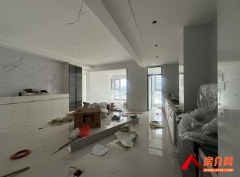 弥勒红河未来城天景,3室2厅二手房出售,报价:91万元