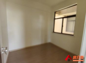 东南亚生态园温泉里小区房屋出售，弥勒东南亚生态园温泉里，3室2厅，报价：48万元