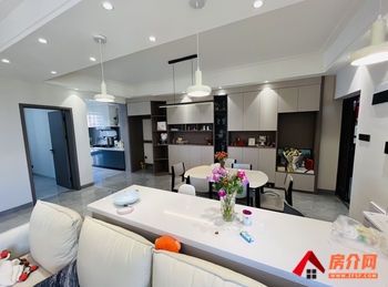 (全茂首府小区二手房)蒙自全茂首府,4室2厅二手房出售,88万元 (全茂首府小区二手房)蒙自全茂首府,4室2厅二手房出售,88万元