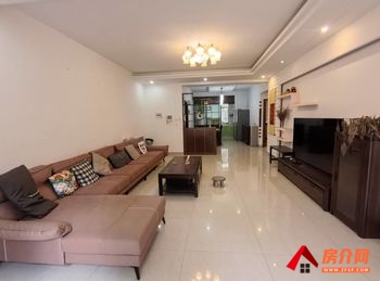 蒙自金泰上居，4室2厅二手房出售,报价：64万元