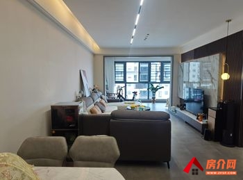 缙颐云间阙府小区房屋出售，蒙自缙颐云间阙府，3室2厅，报价：78.6万元